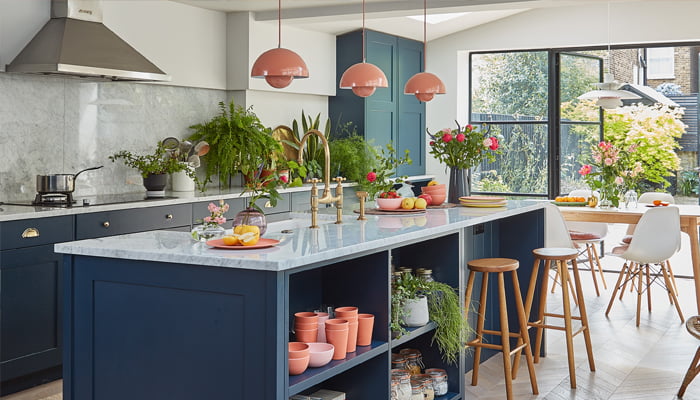 13 Houseplants That Will Thrive in Your Kitchen